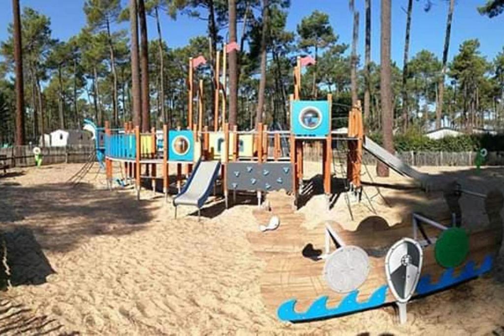 Mobil Home Rainbow, Camping Les Dunes De Contis Saint-Julien-en-Born Kültér fotó